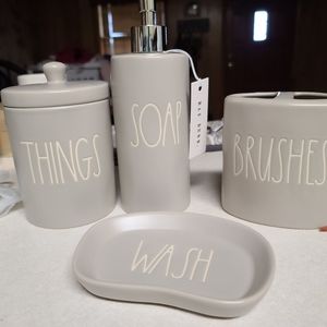Rae dunn bathroom set